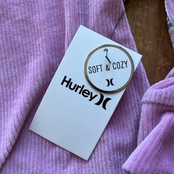 Hurley Velour sweatsuit 💕 - Picture 5 of 6